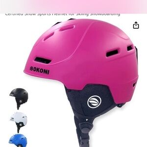 Snowboarding helmet